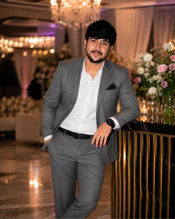 Dr.Shreyash 