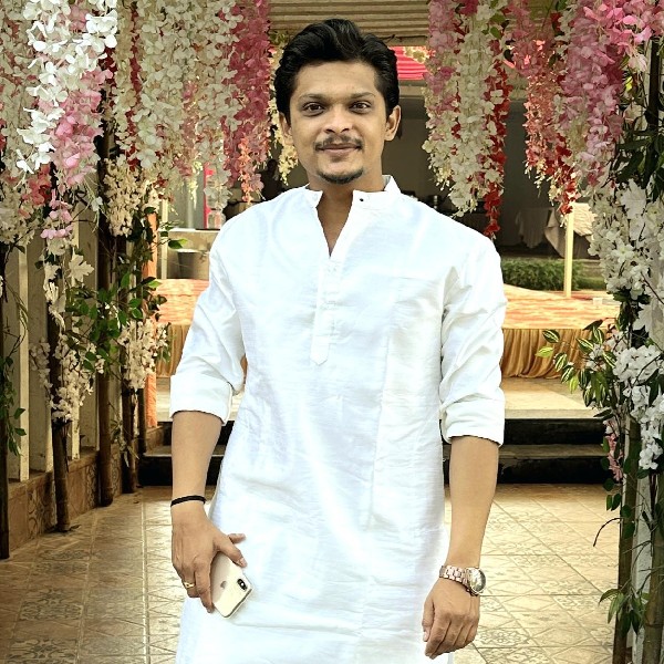 Shreyas