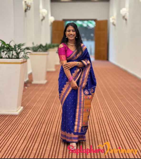 Dr.Mrunalini
