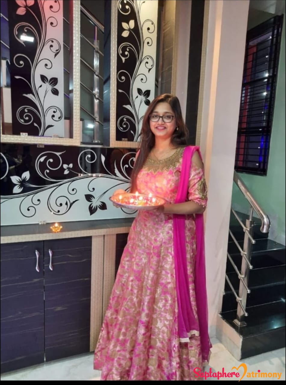 Dr.Madhuri