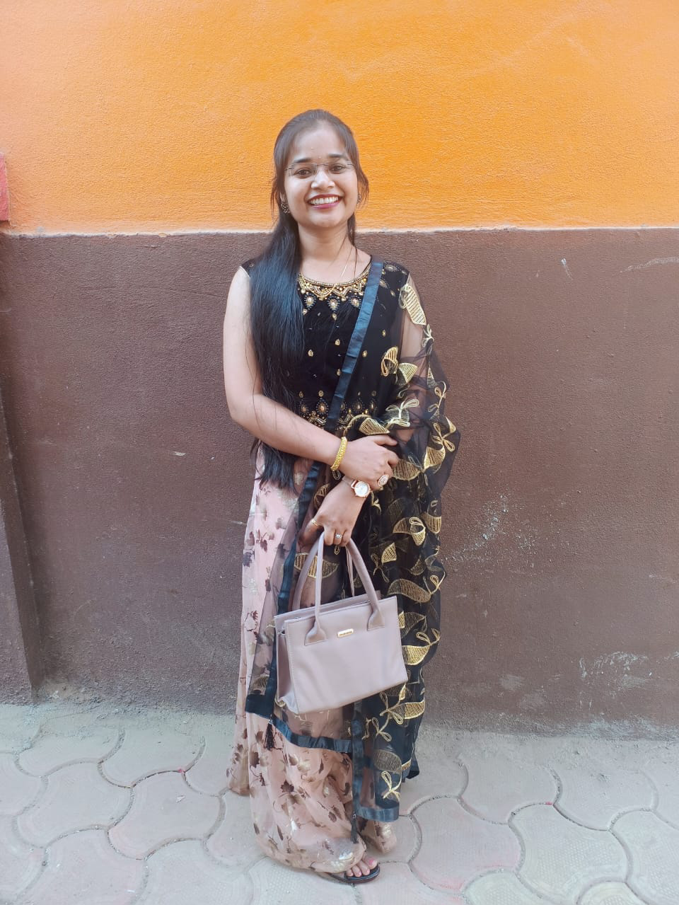  Dr.Shital