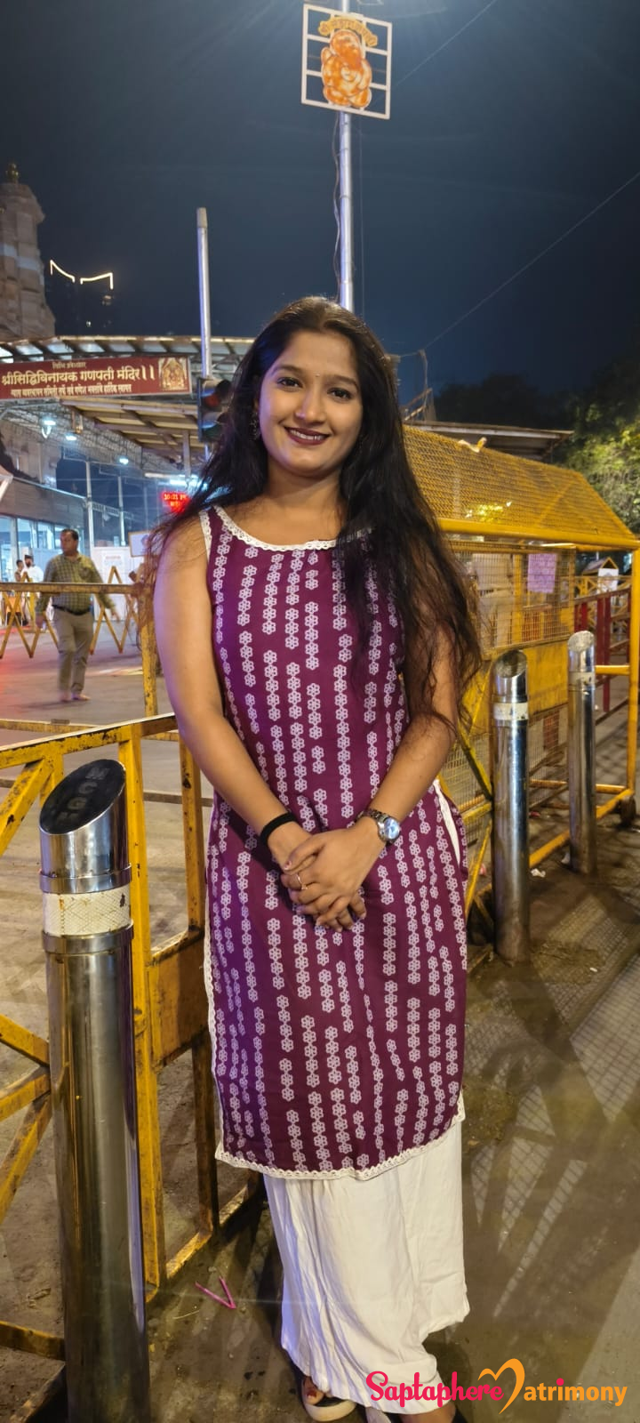  Komal 