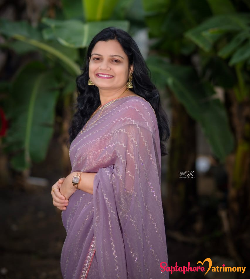 Dr.Jayshri