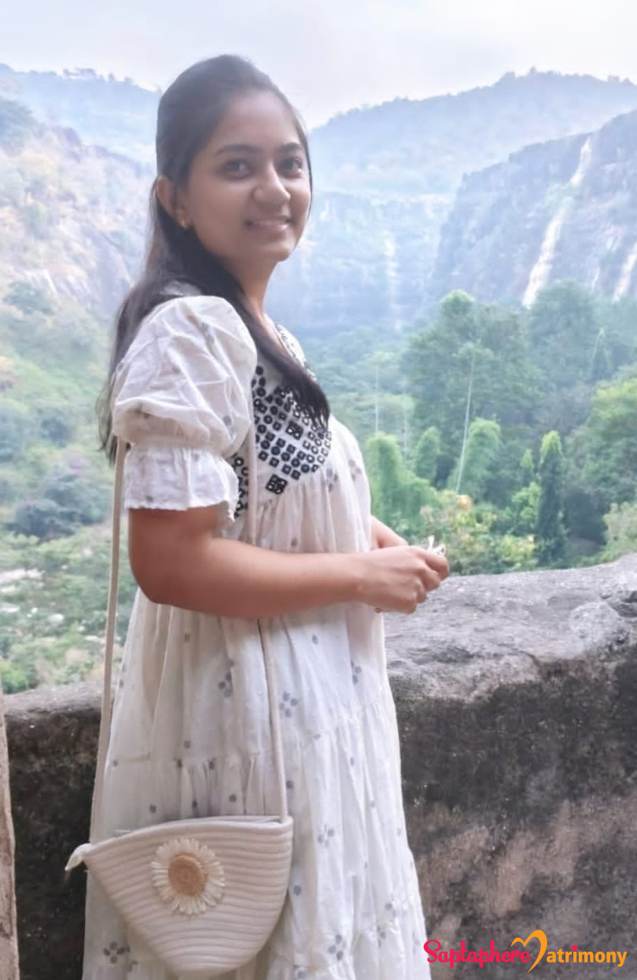 Dr.Apoorva