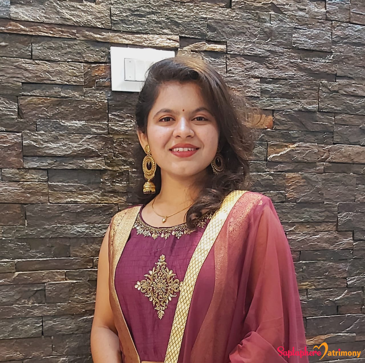 Dr.Ravina