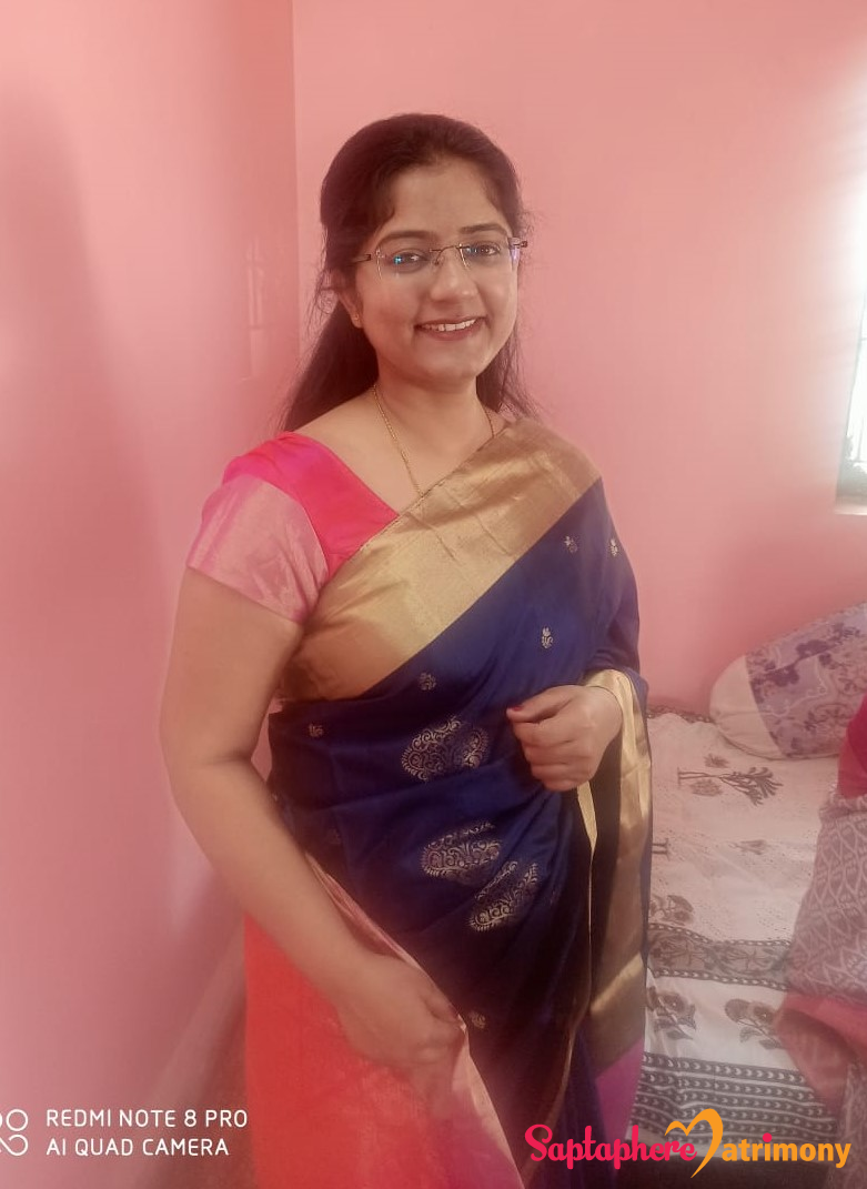 Dr.Nishigandha