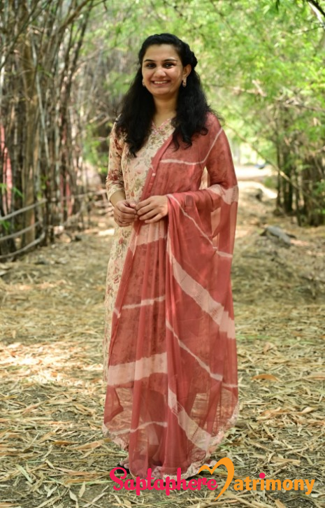 Dr.Chetashri