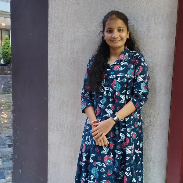 Dr.Aarti