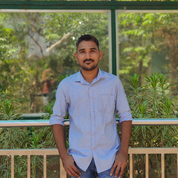 Nikhil 