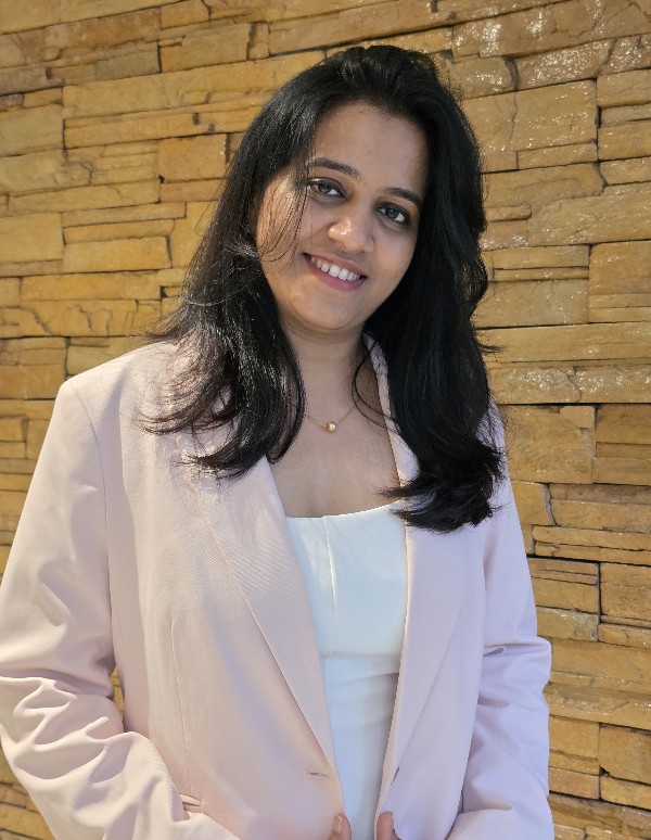 Dr.Vinootha