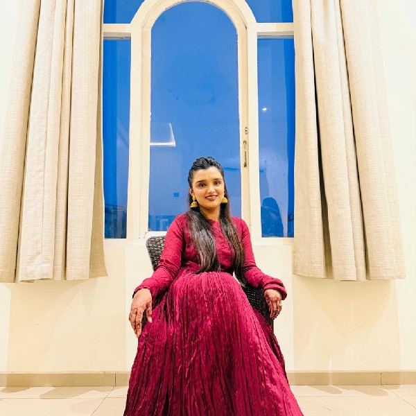 Dr.Harshada
