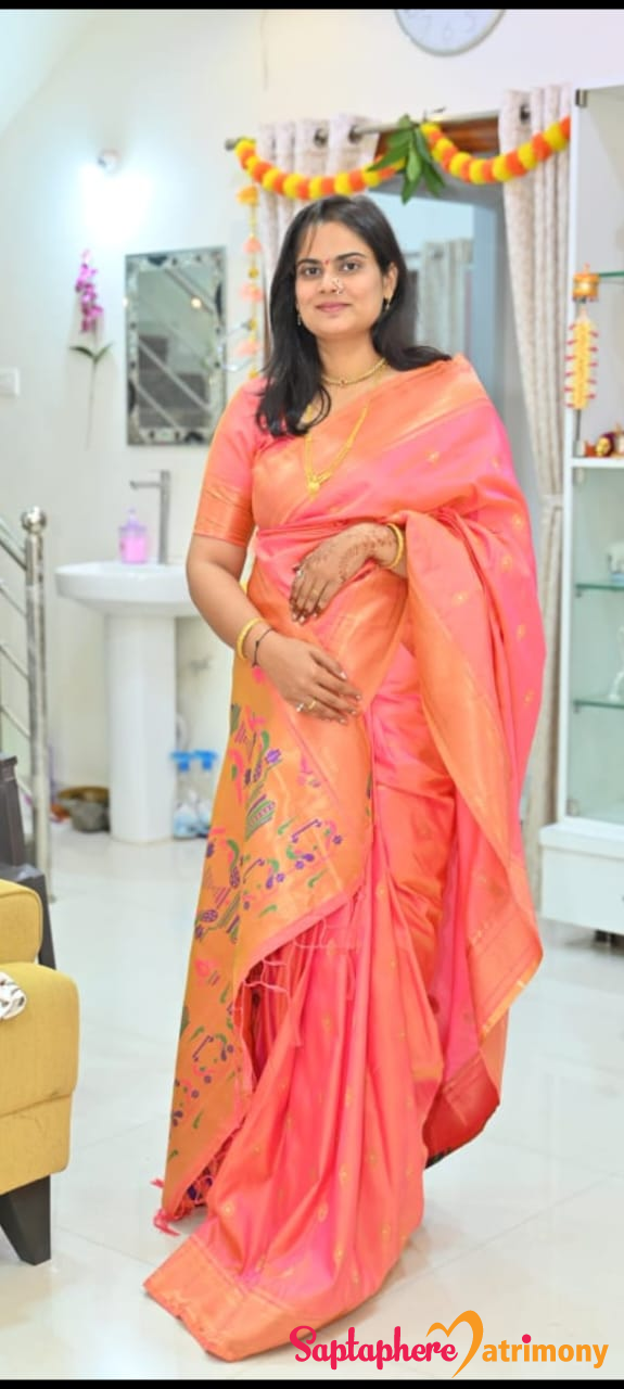 Dr.Dhanashree 