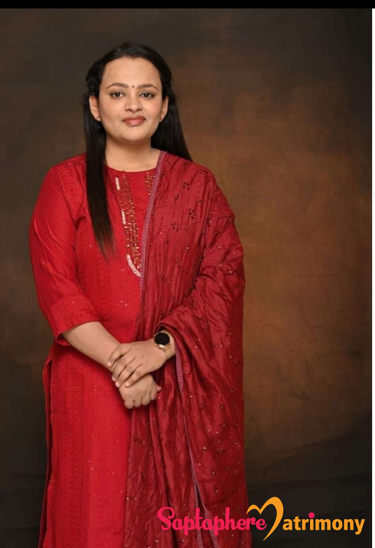 Dr.Nisha