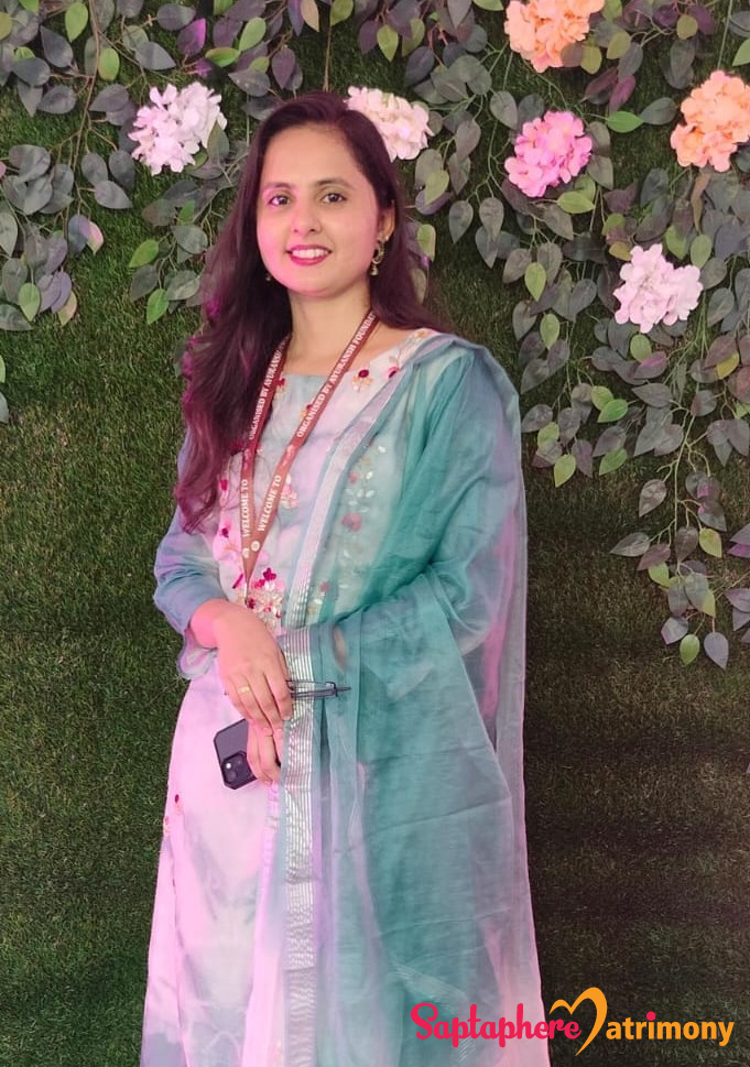 Dr.Sonali