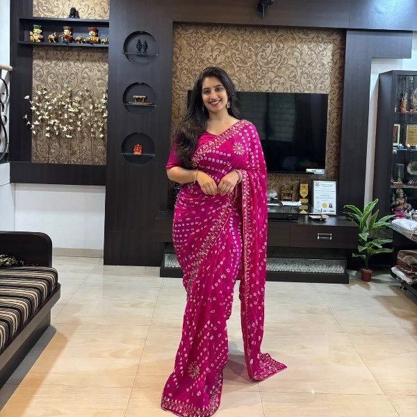 Dr.Sayali