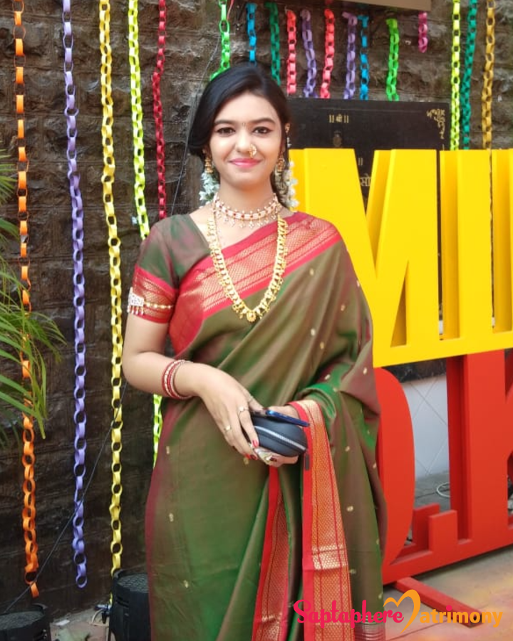 Dr.Divyani