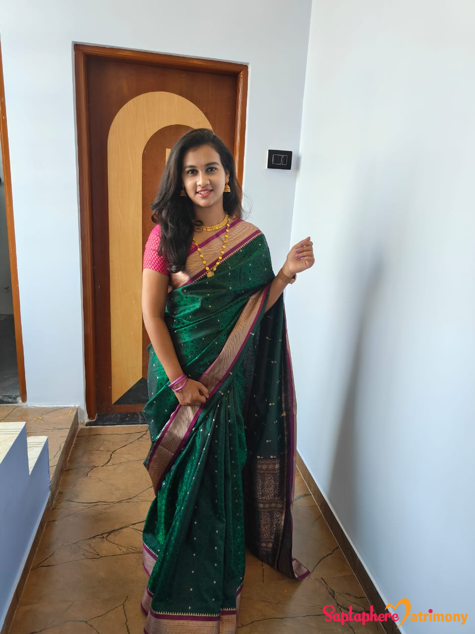 Dr.Apurva